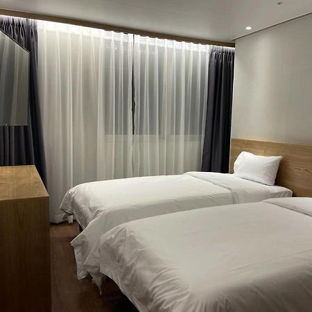 The Garden Hotel Seul Zewnętrze zdjęcie